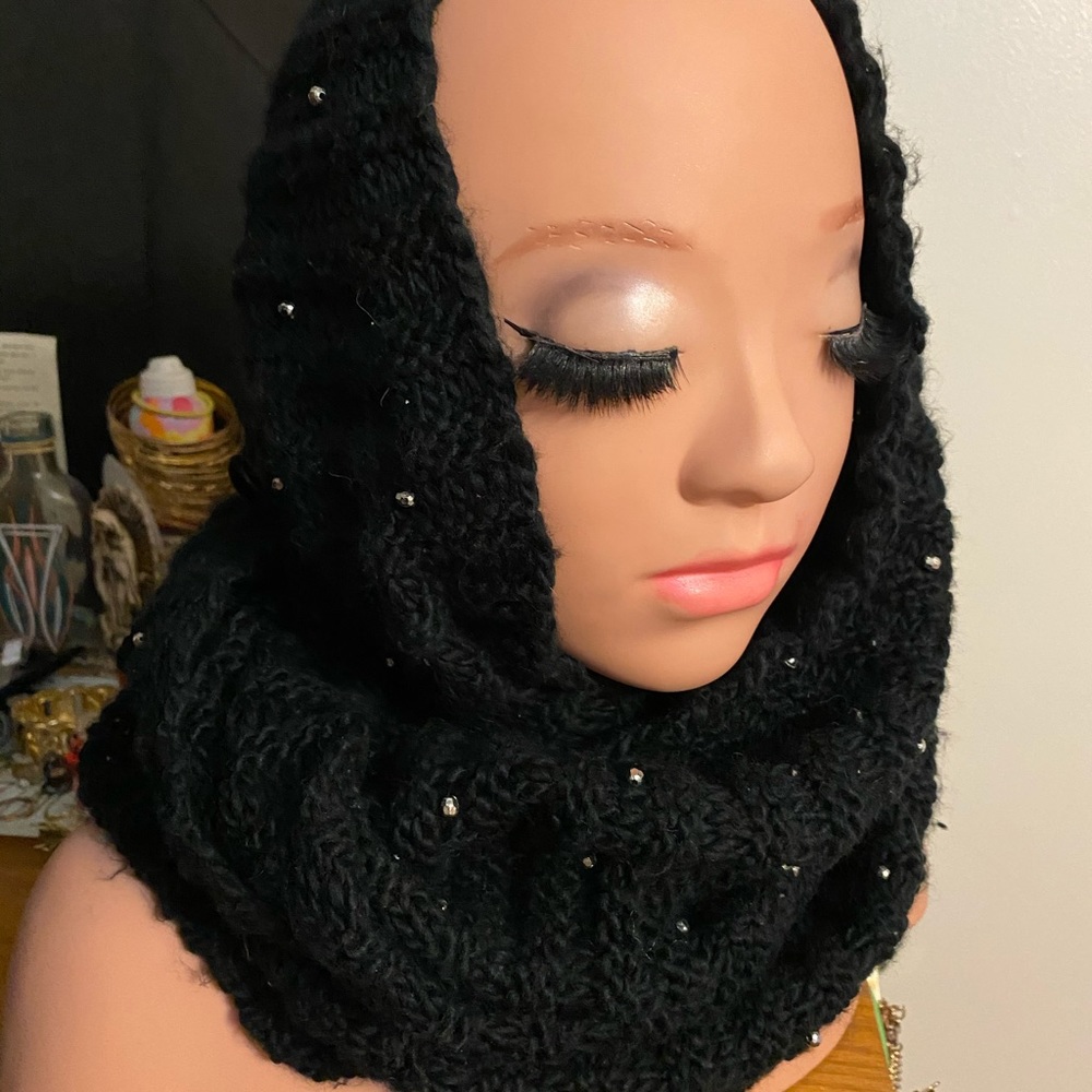 Infinity Scarf - Picture 2 of 2